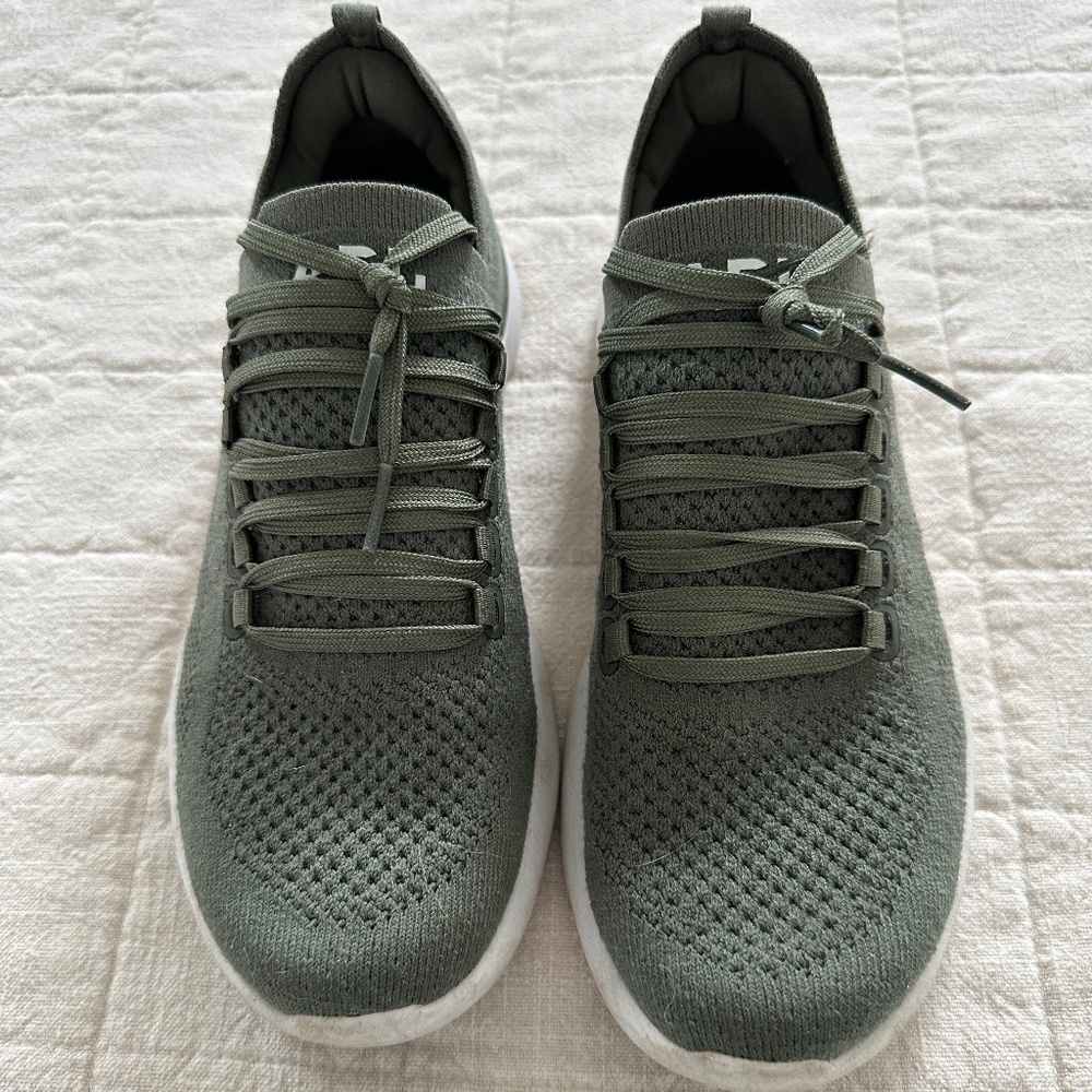 Women's APL Techloom Breeze - olive green, size 6.5